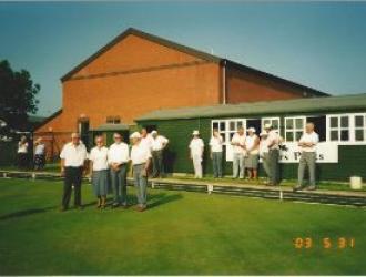 The Bowls team in 2003